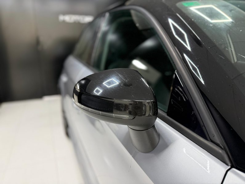 
								AUDI A1 Sportback 1.0 TFSI 95CV Adrenalin completo									