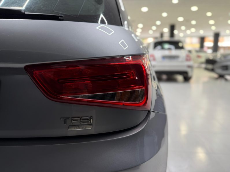 
								AUDI A1 Sportback 1.0 TFSI 95CV Adrenalin completo									