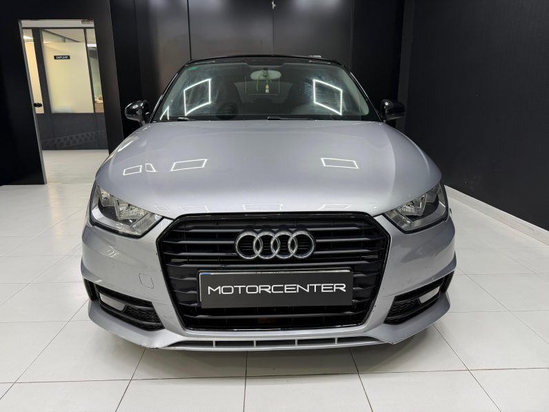 
								AUDI A1 Sportback 1.0 TFSI 95CV Adrenalin completo									