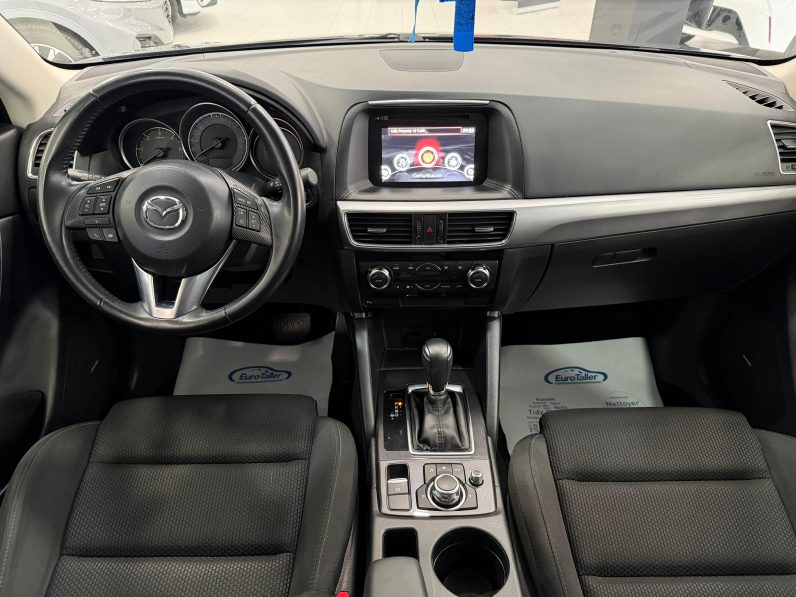 
								MAZDA CX-5 2.2 DE 4WD Luxury completo									