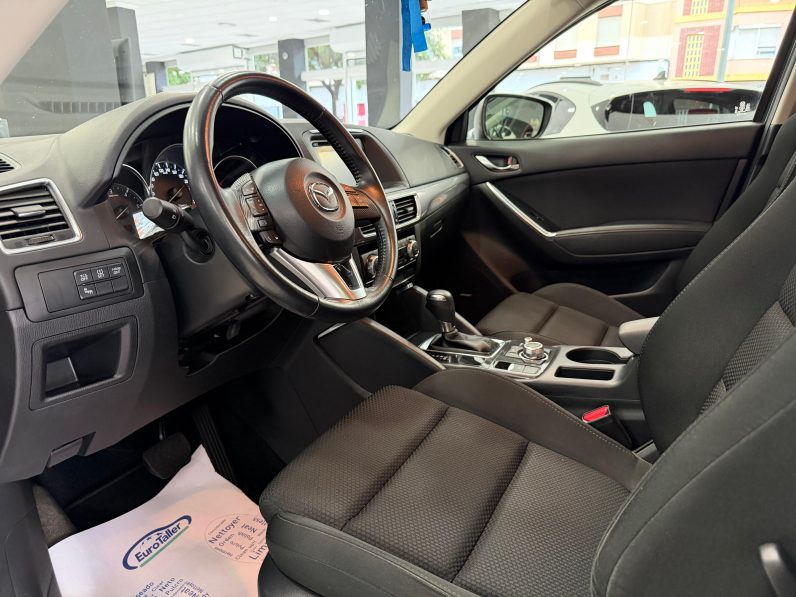 
								MAZDA CX-5 2.2 DE 4WD Luxury completo									