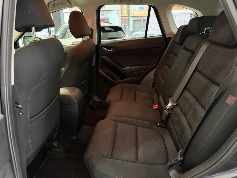 
								MAZDA CX-5 2.2 DE 4WD Luxury completo									