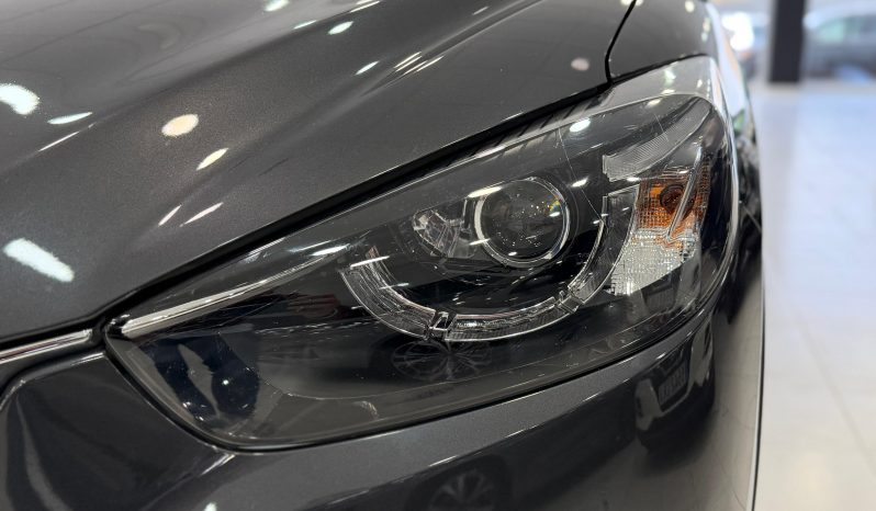 
								MAZDA CX-5 2.2 DE 4WD Luxury completo									