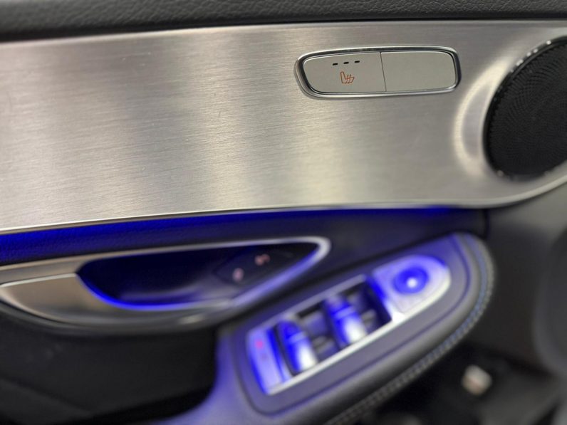 
								MERCEDES-BENZ Clase C C200 Estate completo									