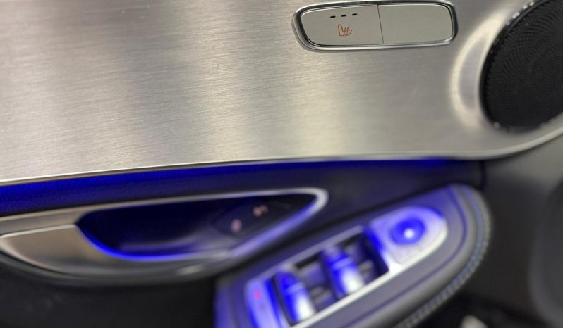 
								MERCEDES-BENZ Clase C C200 Estate completo									