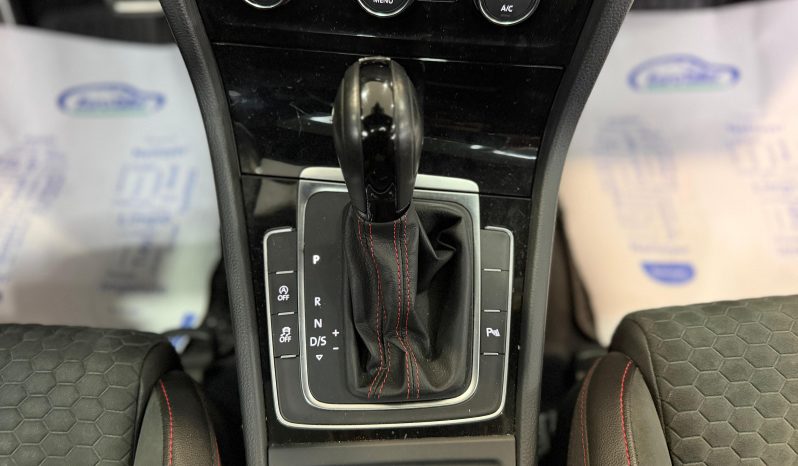 
								VOLKSWAGEN Golf GTI Performance 2.0 TSI 245CV DSG completo									