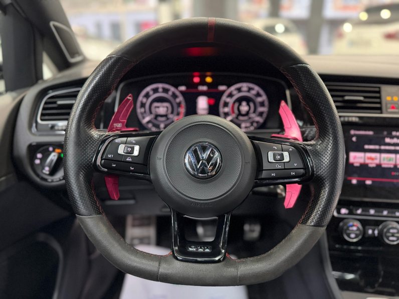 
								VOLKSWAGEN Golf GTI Performance 2.0 TSI 245CV DSG completo									