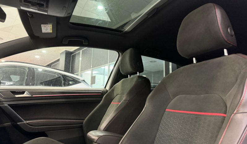 
								VOLKSWAGEN Golf GTI Performance 2.0 TSI 245CV DSG completo									