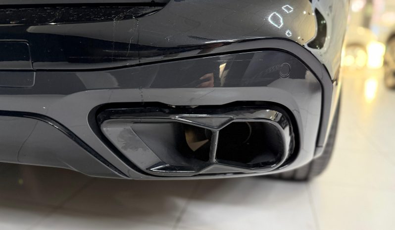 
								BMW X5 xDRIVE30d completo									