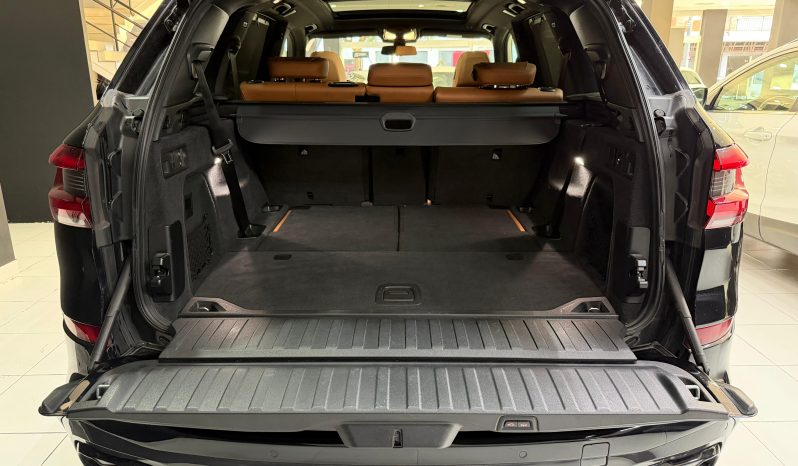 
								BMW X5 xDRIVE30d completo									