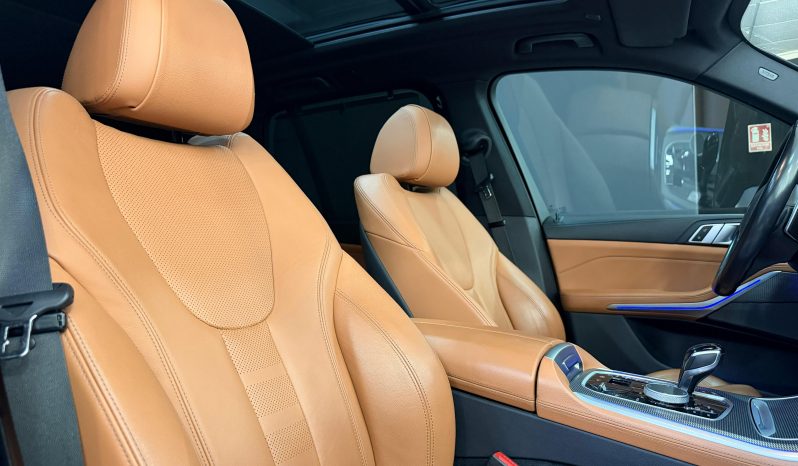 
								BMW X5 xDRIVE30d completo									