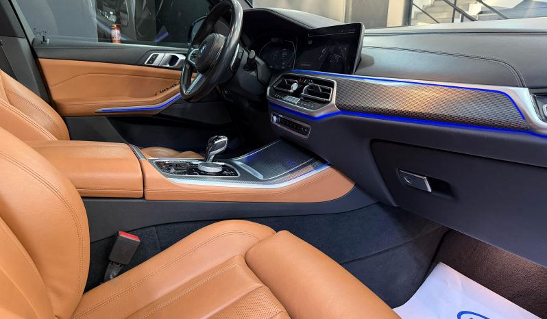 
								BMW X5 xDRIVE30d completo									