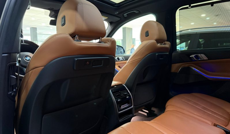 
								BMW X5 xDRIVE30d completo									