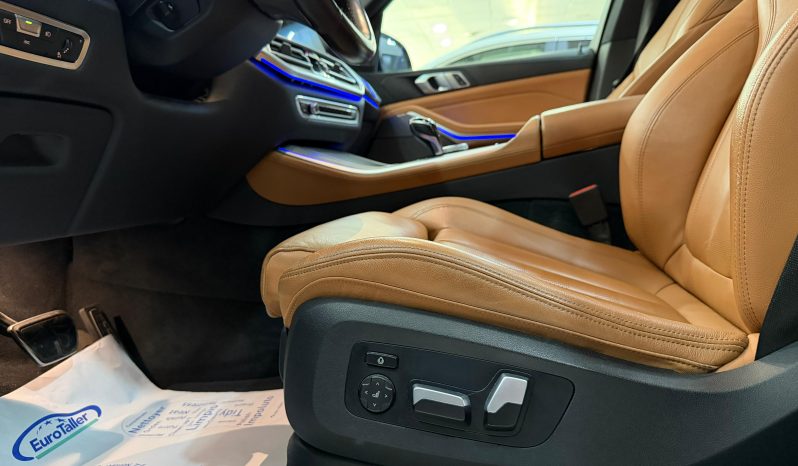 
								BMW X5 xDRIVE30d completo									