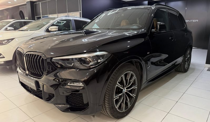 
								BMW X5 xDRIVE30d completo									