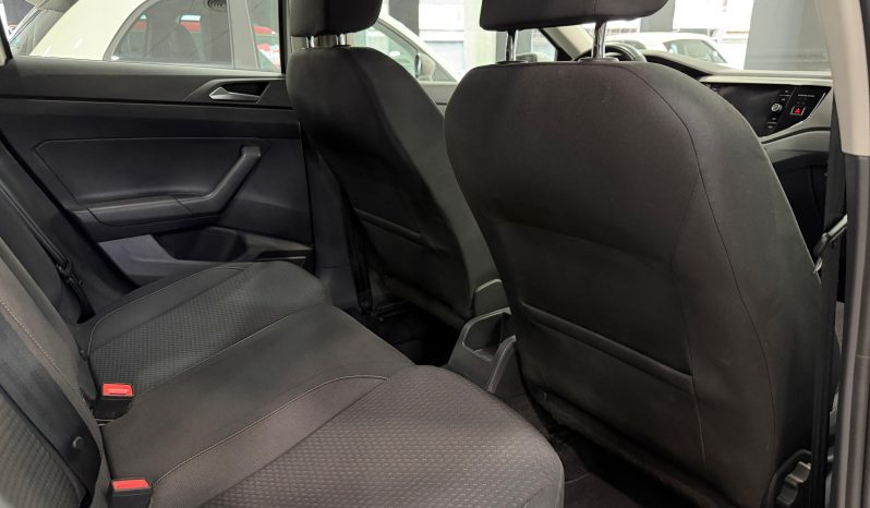 
								VOLKSWAGEN Polo Life 1.0 TSI completo									