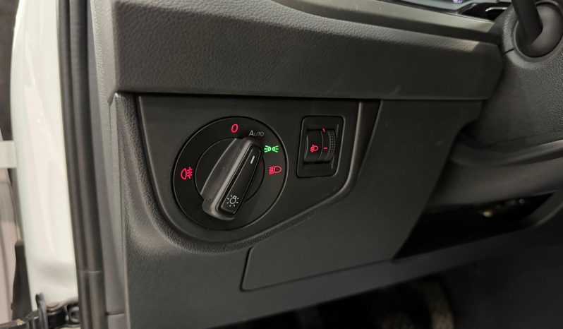 
								VOLKSWAGEN Polo Life 1.0 TSI completo									