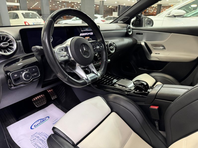 
								MERCEDES-BENZ Clase A MercedesAMG A 35 4MATIC completo									