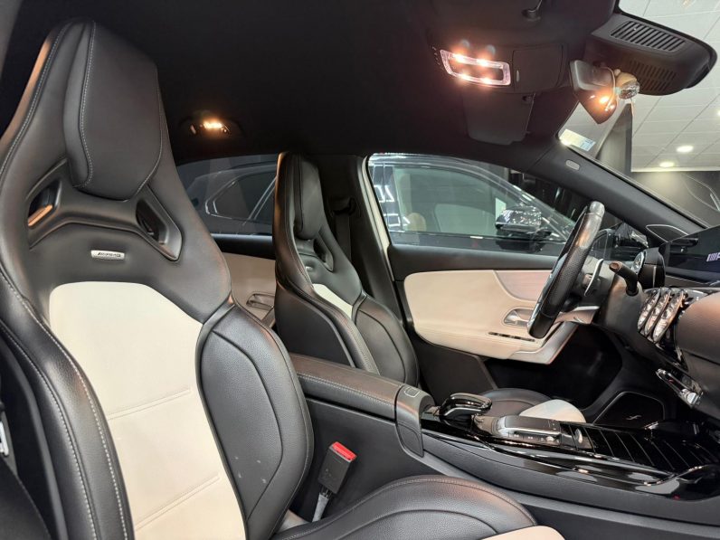 
								MERCEDES-BENZ Clase A MercedesAMG A 35 4MATIC completo									