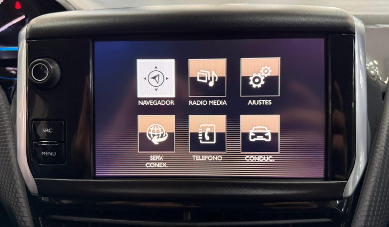 
								PEUGEOT 2008 Allure 1.2 PureTech 130 completo									