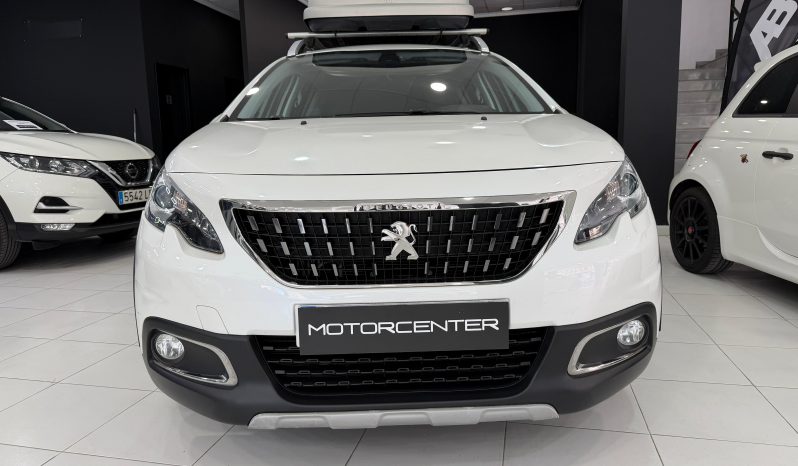 
								PEUGEOT 2008 Allure 1.2 PureTech 130 completo									