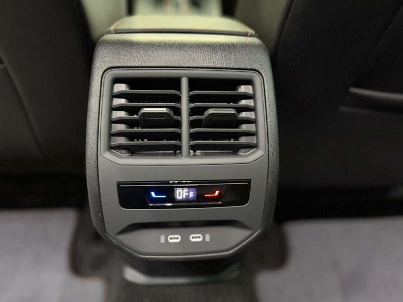 
								CUPRA Formentor 1.5 eTSI 150 CV DSG completo									