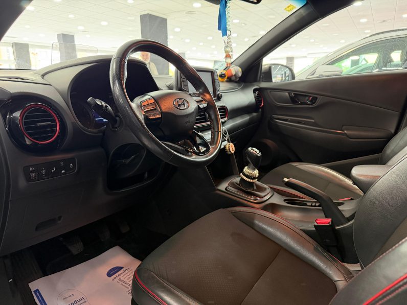 
								HYUNDAI Kona 1.0 TGDi Tecno 4×2 completo									
