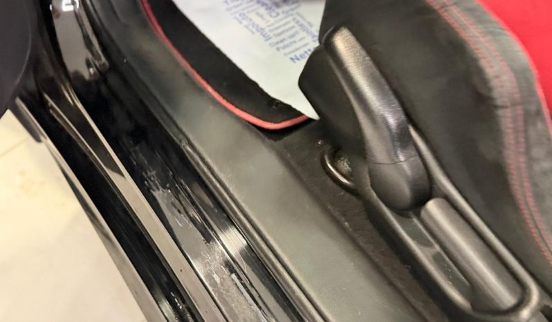 
								HONDA Civic 2.0 VTEC Turbo Type R GT completo									