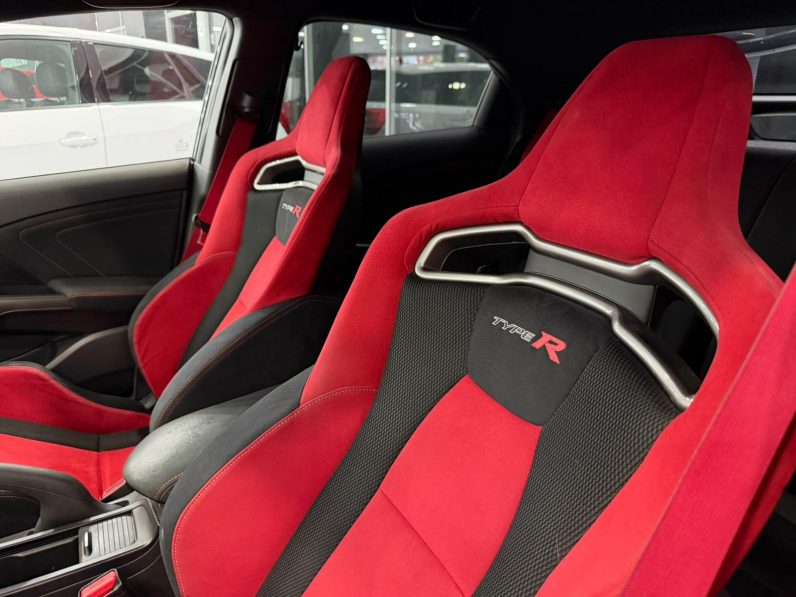 
								HONDA Civic 2.0 VTEC Turbo Type R GT completo									