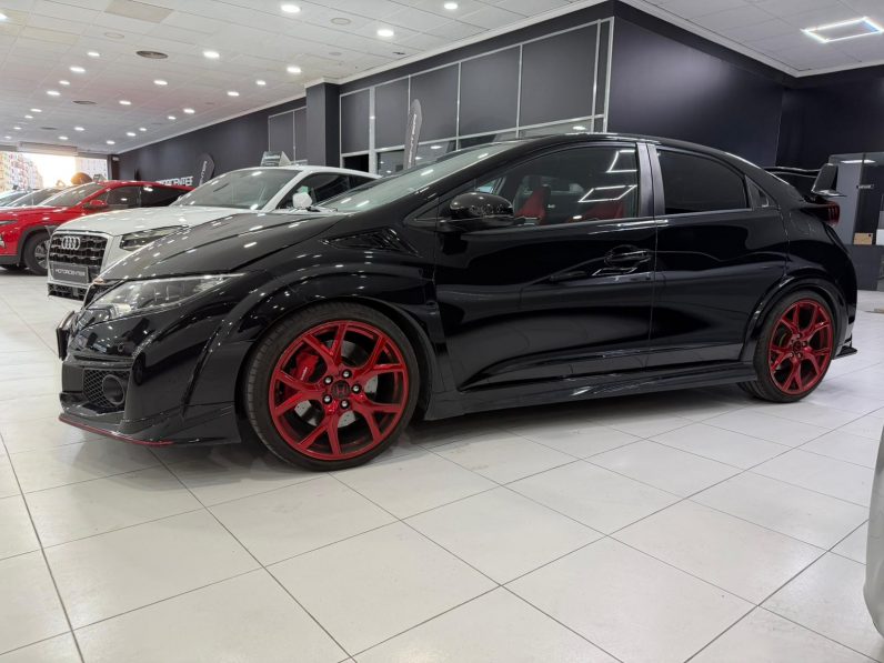 
								HONDA Civic 2.0 VTEC Turbo Type R GT completo									
