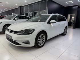 VOLKSWAGEN Golf Advance 2.0 TDI 150CV DSG Variant
