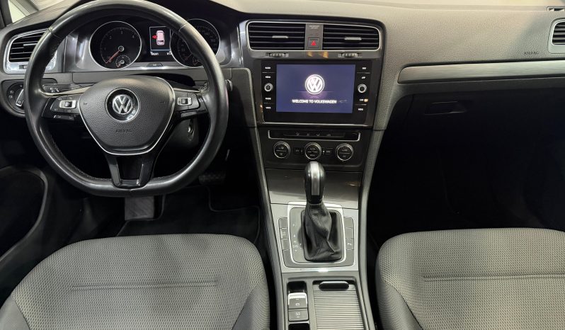 
								VOLKSWAGEN Golf Advance 2.0 TDI 150CV DSG Variant completo									