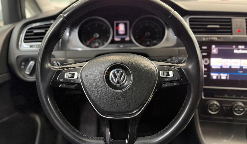 
								VOLKSWAGEN Golf Advance 2.0 TDI 150CV DSG Variant completo									