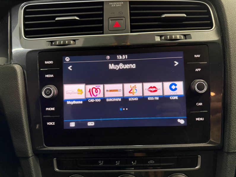 
								VOLKSWAGEN Golf Advance 2.0 TDI 150CV DSG Variant completo									