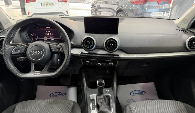 
								AUDI Q2 S line 35 TFSI S tronic completo									