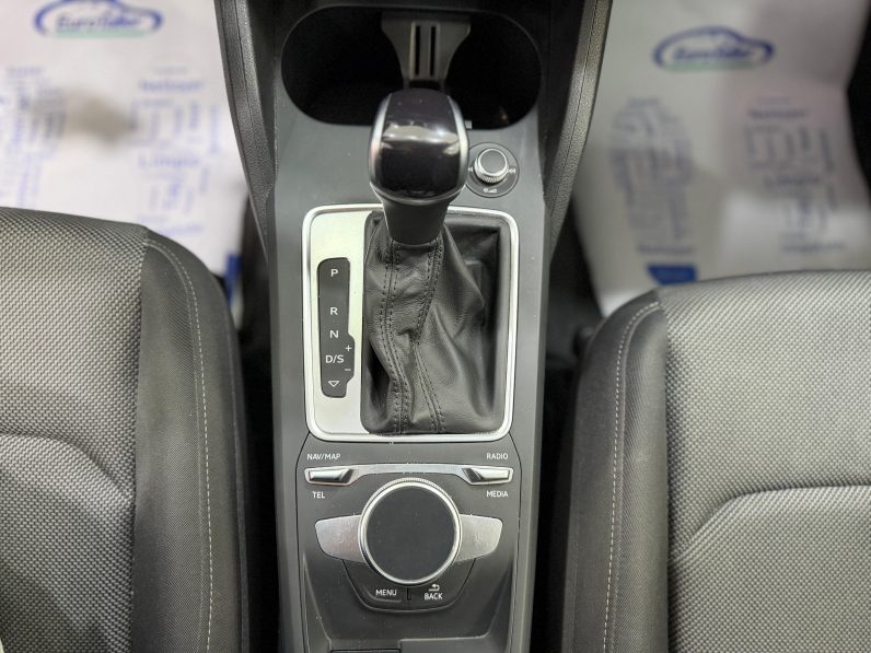 
								AUDI Q2 S line 35 TFSI S tronic completo									