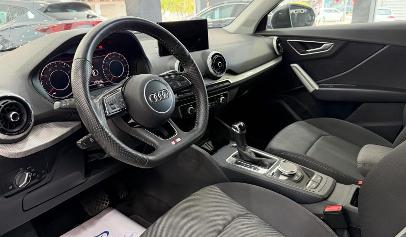 
								AUDI Q2 S line 35 TFSI S tronic completo									