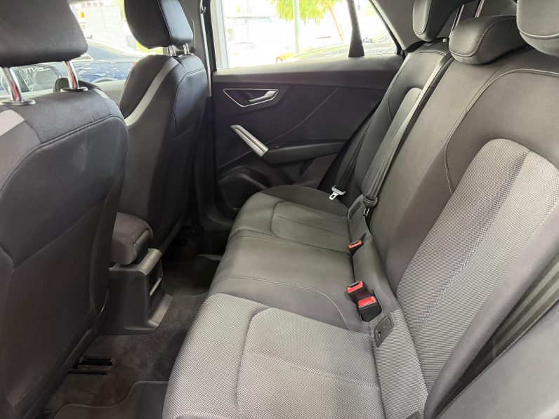 
								AUDI Q2 S line 35 TFSI S tronic completo									