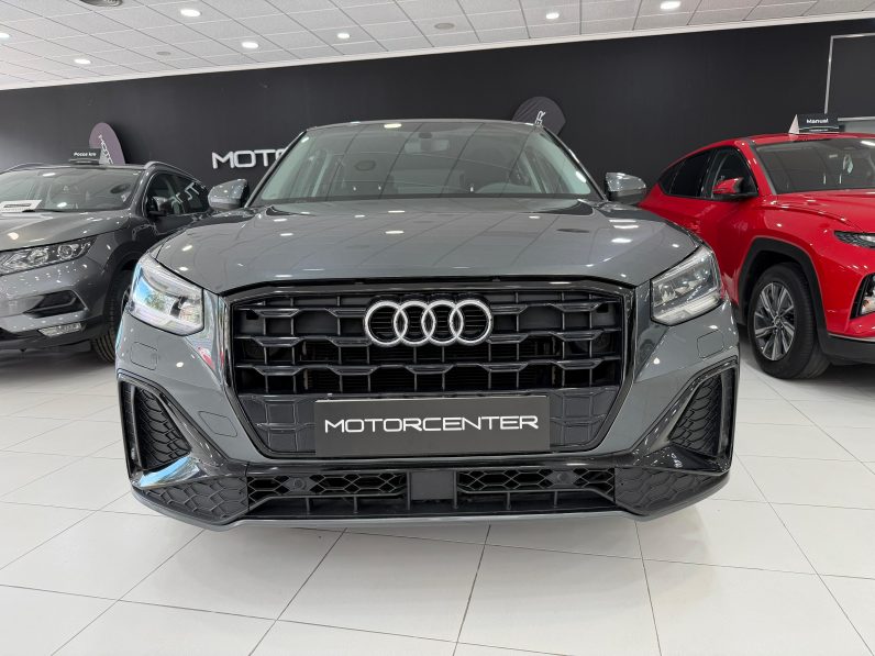 
								AUDI Q2 S line 35 TFSI S tronic completo									