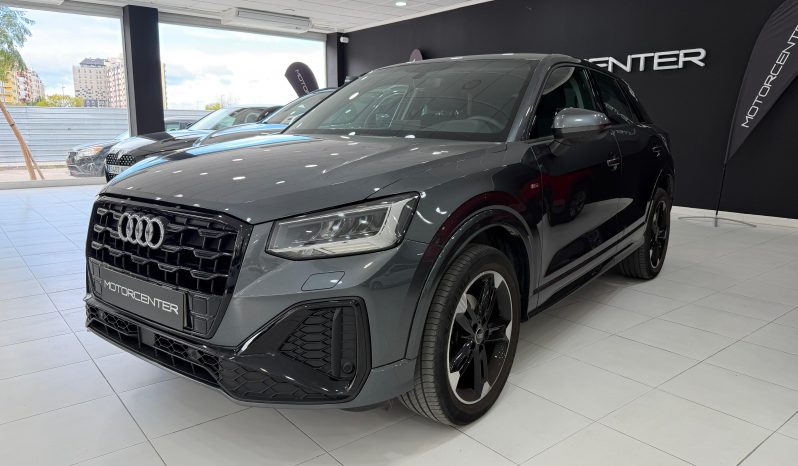 
								AUDI Q2 S line 35 TFSI S tronic completo									