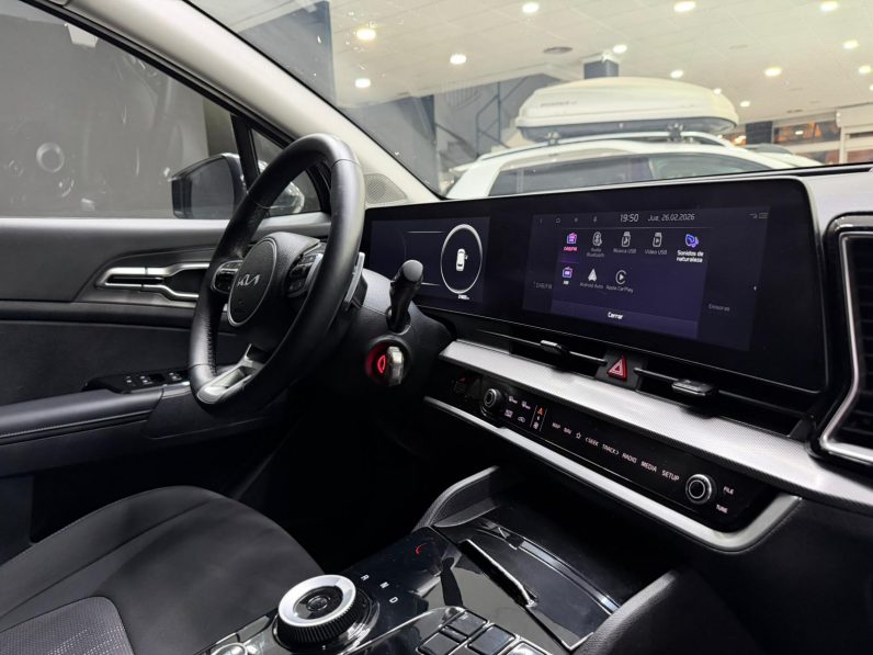 
								KIA Sportage 1.6 TGDi HEV Tech 4×2 completo									