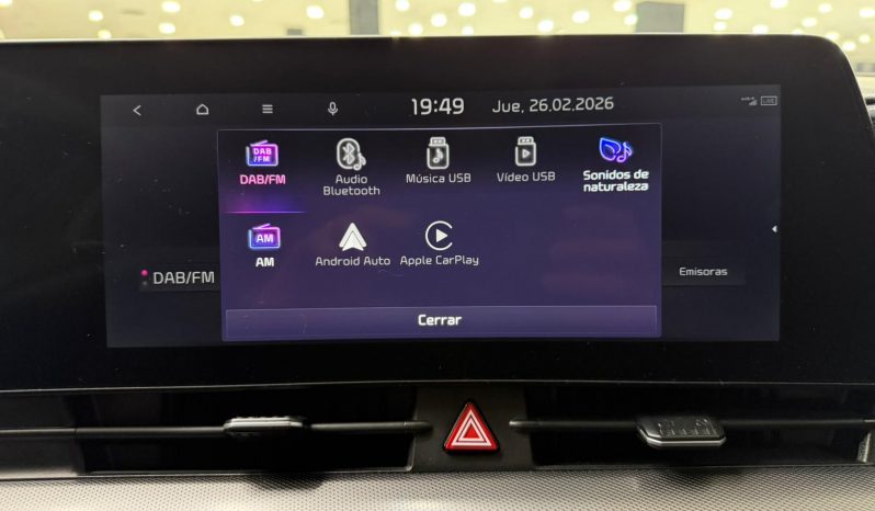 
								KIA Sportage 1.6 TGDi HEV Tech 4×2 completo									