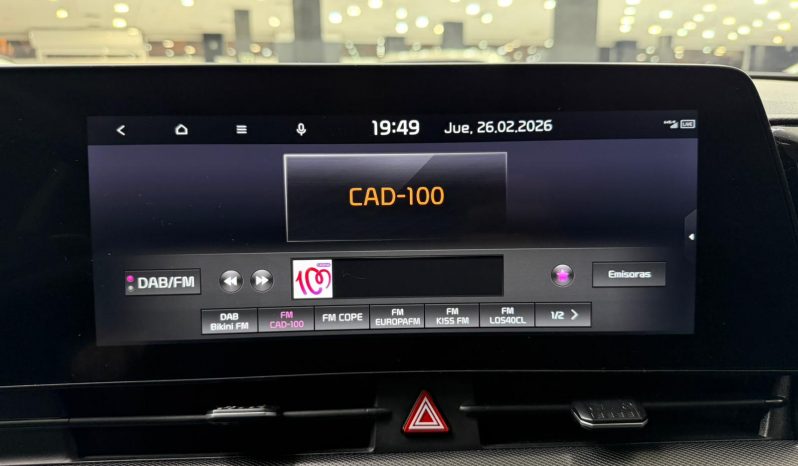 
								KIA Sportage 1.6 TGDi HEV Tech 4×2 completo									