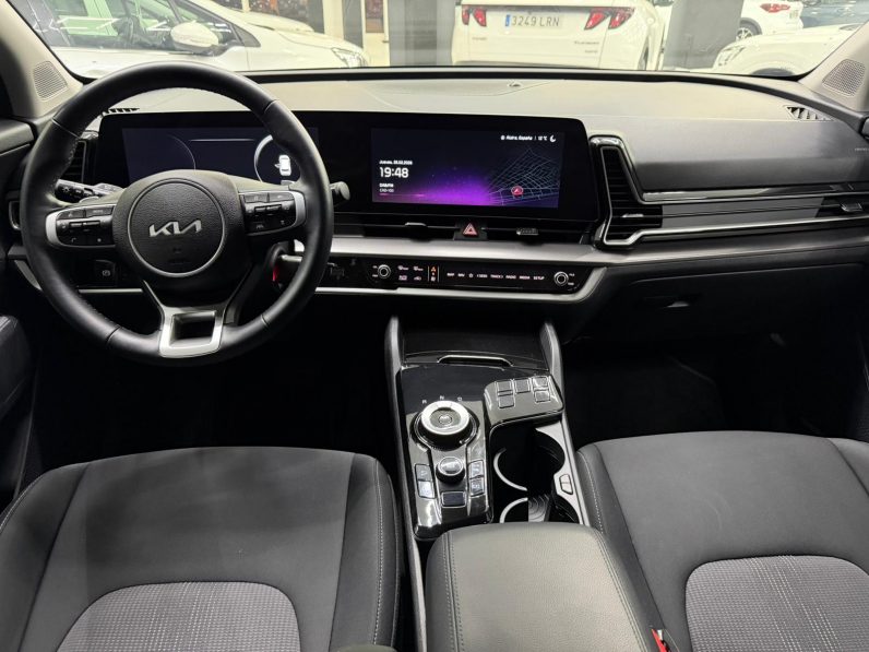 
								KIA Sportage 1.6 TGDi HEV Tech 4×2 completo									