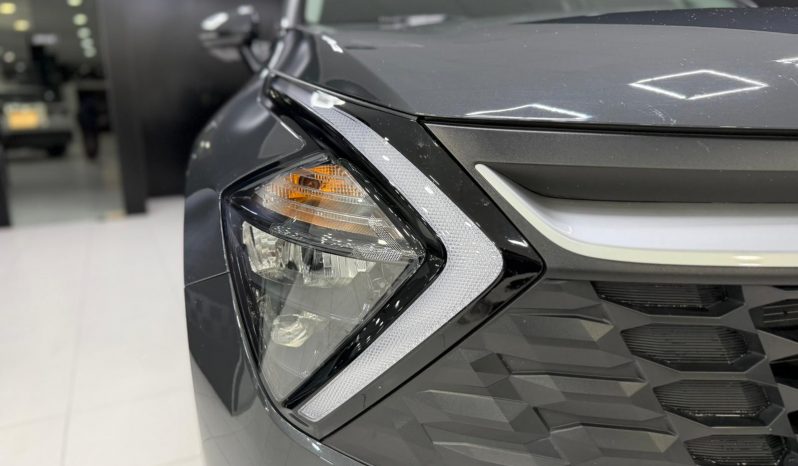 
								KIA Sportage 1.6 TGDi HEV Tech 4×2 completo									