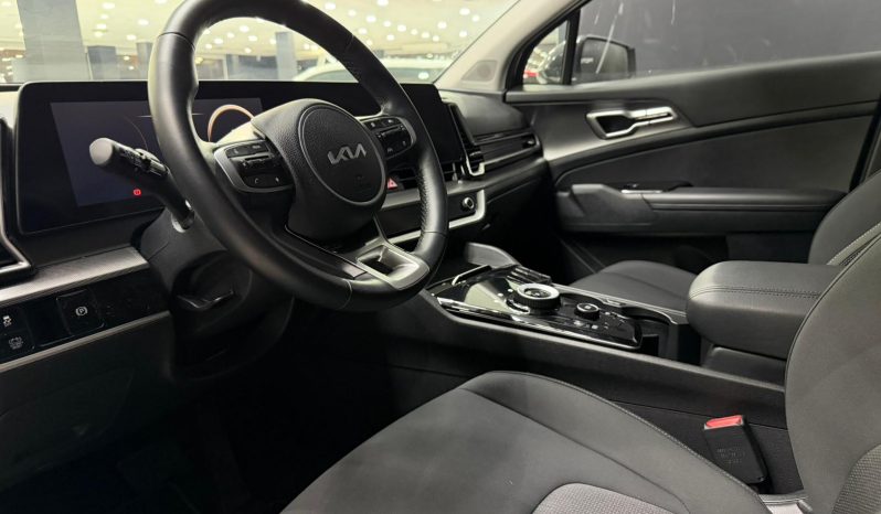 
								KIA Sportage 1.6 TGDi HEV Tech 4×2 completo									