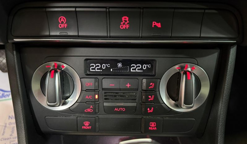 
								AUDI Q3 2.0 TDI quattro Str S line edition completo									