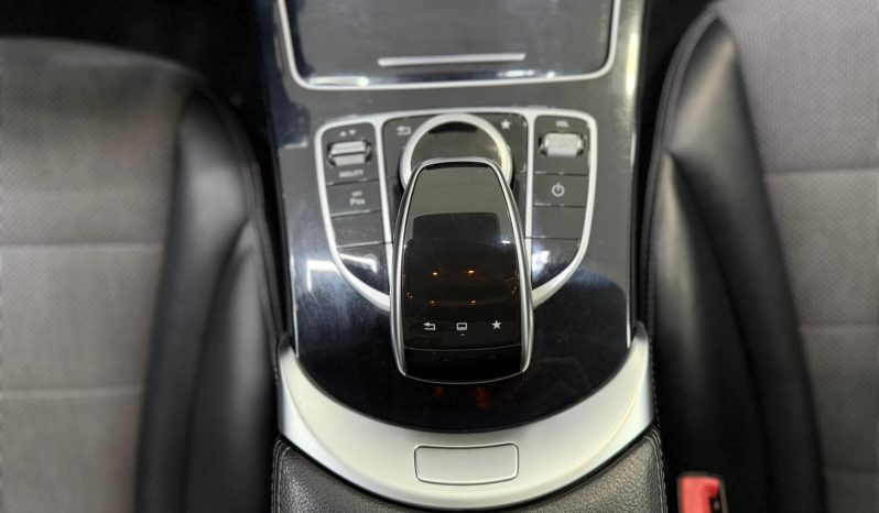 
								MERCEDES-BENZ Clase C C 220 BlueTEC AMG Line Estate completo									