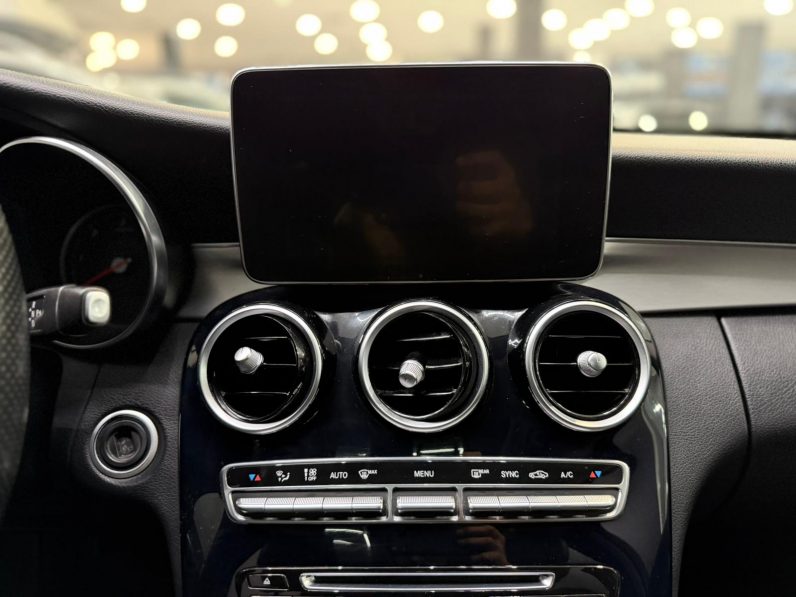 
								MERCEDES-BENZ Clase C C 220 BlueTEC AMG Line Estate completo									