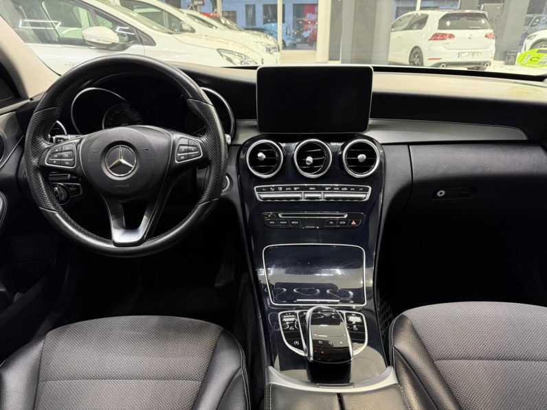 
								MERCEDES-BENZ Clase C C 220 BlueTEC AMG Line Estate completo									